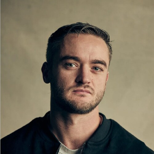 Hey, I'm Brandon, A Documentary Wedding Photographer And Videographer