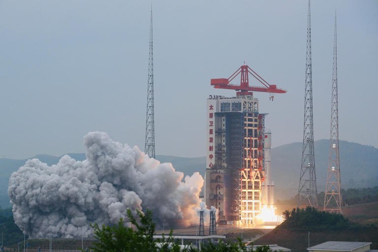 China Launches First 18 Satellites of Its Starlink Analogue

China's state-owned Shanghai Spacecom Satellite Technology (SSST) has launched the first 18 satellites of the G60 Starlink project into orbit using a Long March-6 rocket. This global satellite network is intended to compete with SpaceX's Starlink. A total of 108 satellites are planned to be launched this year, with more than 15,000 satellites planned by 2030. This will provide virtually ubiquitous internet access via the Chinese satellite network.
 https://x.com/vicktop55/status/1820789754721366100?t=kyhIZcWVMYufi84XM6IOJw&s=19