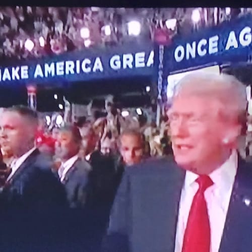 Conservatives,Catholic.Love my country.Love my God ,Jesus Christ.Love and support my President  Donald J.Trump.MAGA.