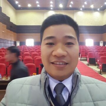 Freya Phú Vinh là một nhà thiết kế thời trang tài năng và có sức ảnh hưởng trong ngành công nghiệp thời trang Việt Nam.