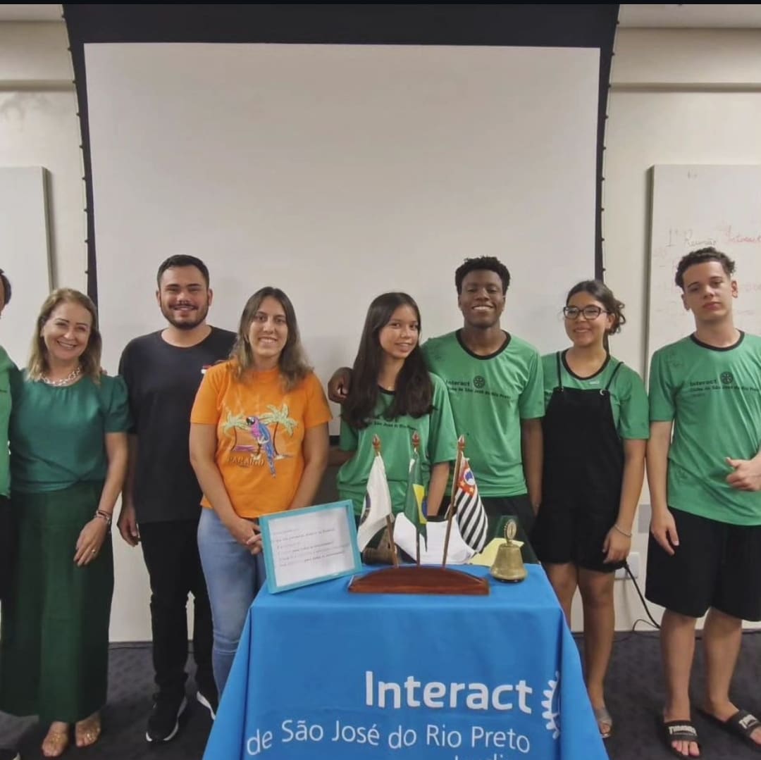 Texto do Interact Club de São José do Rio Preto - Jardins:

1ª 𝘳𝘦𝘶𝘯𝘪𝘢𝘰 𝘰𝘳𝘥𝘪𝘯𝘢𝘳𝘪𝘢!

Q...