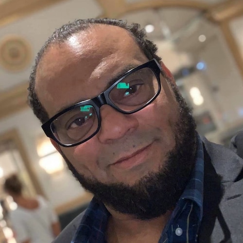 Helping people struggling financially. 
🔗https://www.kingdomprosperityprogram.com/