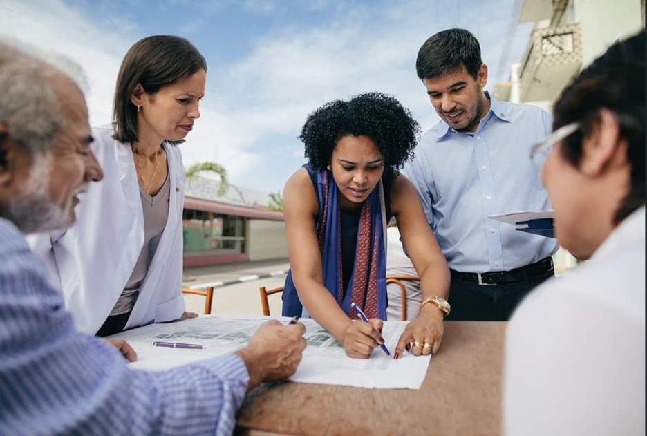Venha para o #Rotary para:
- Fazer amizades
- Fazer trabalho voluntário
- Fazer contatos internacion...