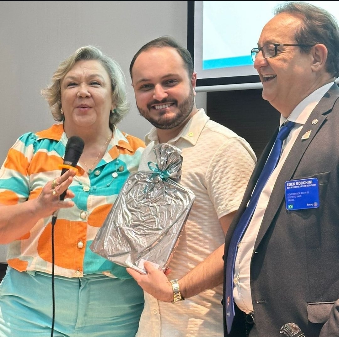 Texto do Rotary Club de Catanduva:

No dia 10 de setembro tivemos a honra de receber o Gov. do Distr...