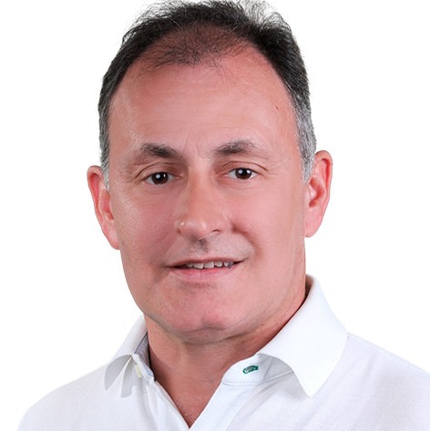 PhD em Business Administration, Especialista em gestão de PMEs