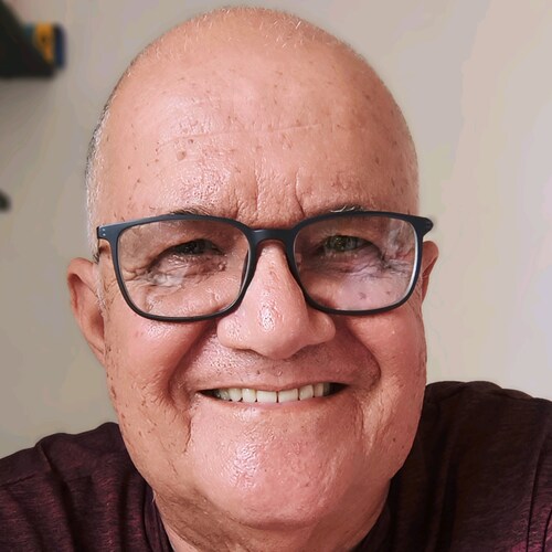 Visit laranjeira's profile on GETTR. View their posts, photos, videos, and connect with them on the social platform.