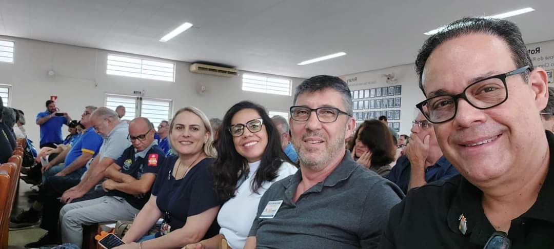 Texto do Rotary Club de Votuporanga - Novas Gerações:

Na manhã deste domingo (20/10) nossa Pres. Ai...