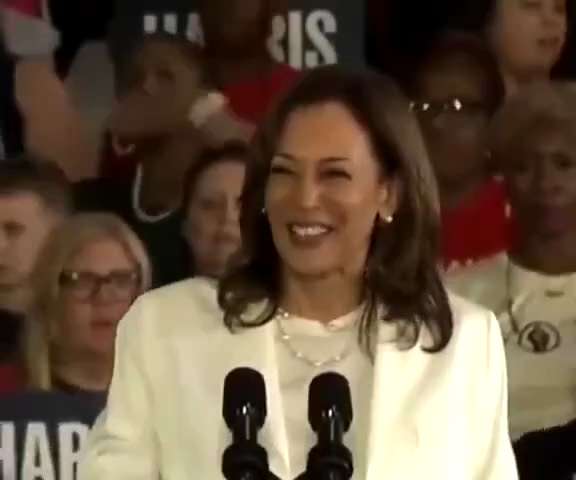 The moment Harris realized SHE'S FVCKED
WE WANT TRUMP 
WE WANT TRUMP
WE WANT TRUMP
live from Detroit...