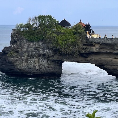 中國人 ≠ 中國共產黨 
Chinese ≠ CCP

新中國聯邦勇往直前💪
唯真不破，消滅共產黨是必須的正義🙏

Take down the CCP
The freedom is precious！