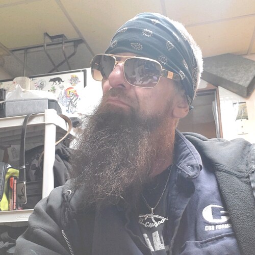 ✝️🧂🇺🇸🍊🇺🇸🧂✝️
Christian , Constitutional Conservative,Freedom loving Deplorable Patriot #SaltyArmy #SaltyArmyIsLegi...