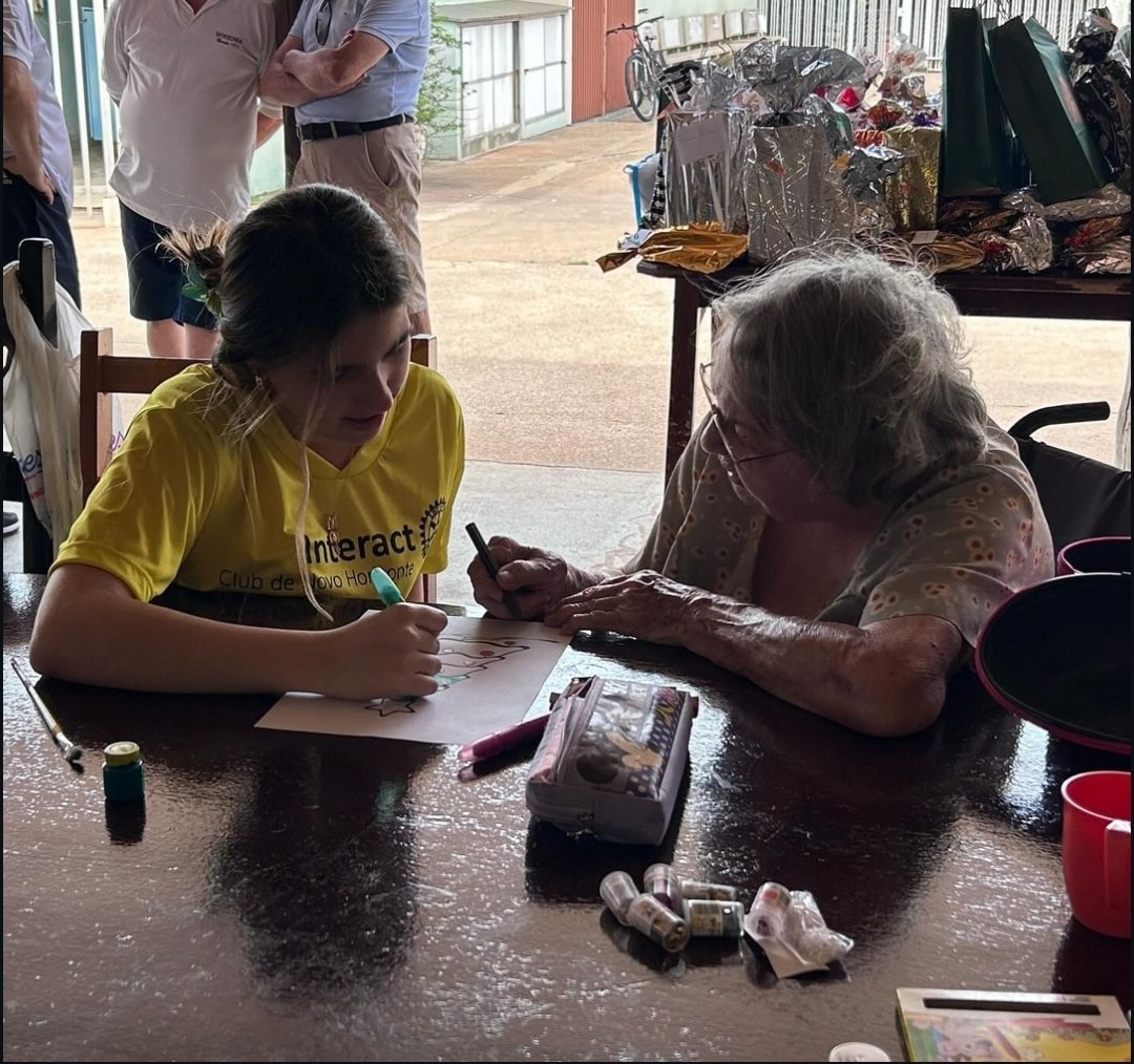 Um Natal cheio de amor e solidariedade!

No dia 7 de dezembro, o Rotary Club de Novo Horizonte, em p...