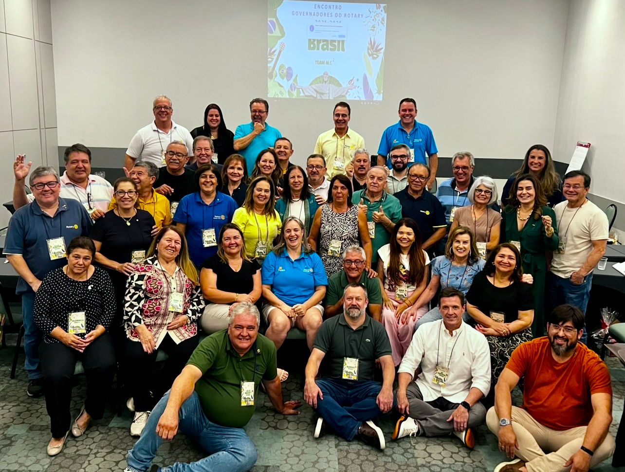 Os Govs. Eleitos dos anos rotários 2025/2026 e seus conjugues, realizaram uma visita ao Escritório d...