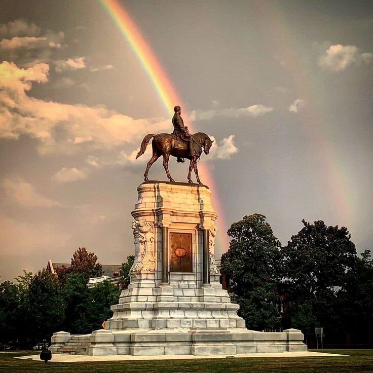 Arkansas confederate proud white bitch proud of my heritage.  

