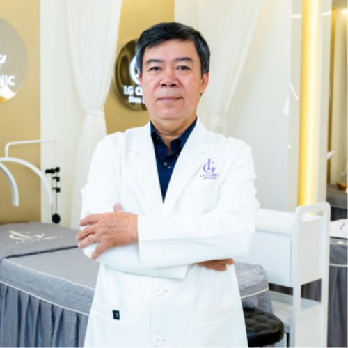 Bác sĩ Bùi Văn Quang là một chuyên gia da liễu giỏi, với nền tảng y học vững chắc được đào tạo tại Học viện Quân Y. Hiện...