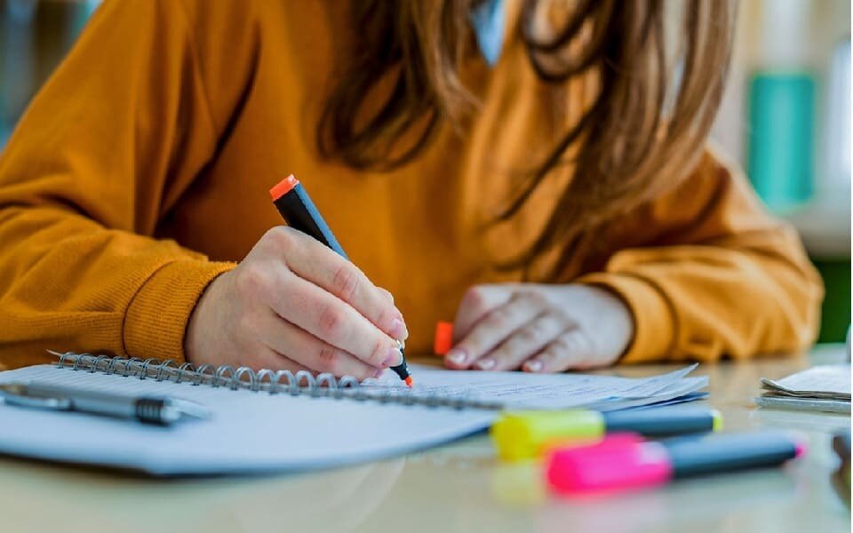 Mẹo học thuộc cách dùng mạo từ a, an, the trong tiếng Anh!

Mạo từ a, an, the có vai trò quan trọng ...