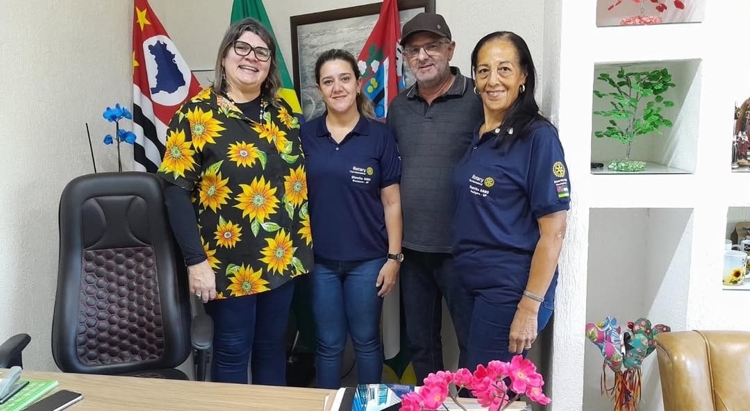 Nesta segunda feira, 24/02, o Rotary Club de Guaiçara, representado pela Vice-Pres. Solange Fernande...