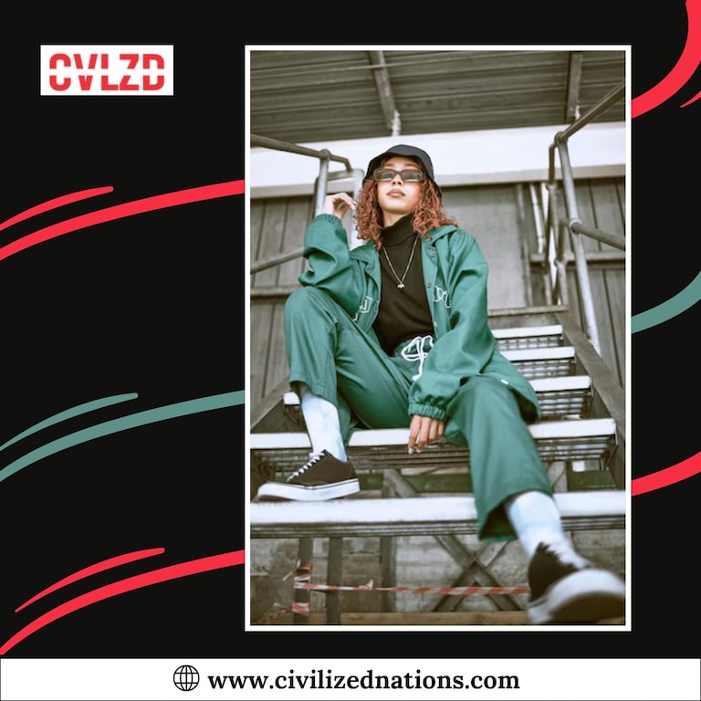 Bold Unisex Fashion Breaking Gender Norms with Statement Styles

Bold unisex fashion embraces fluidity, offering stylish, gender-neutral outfits that stand