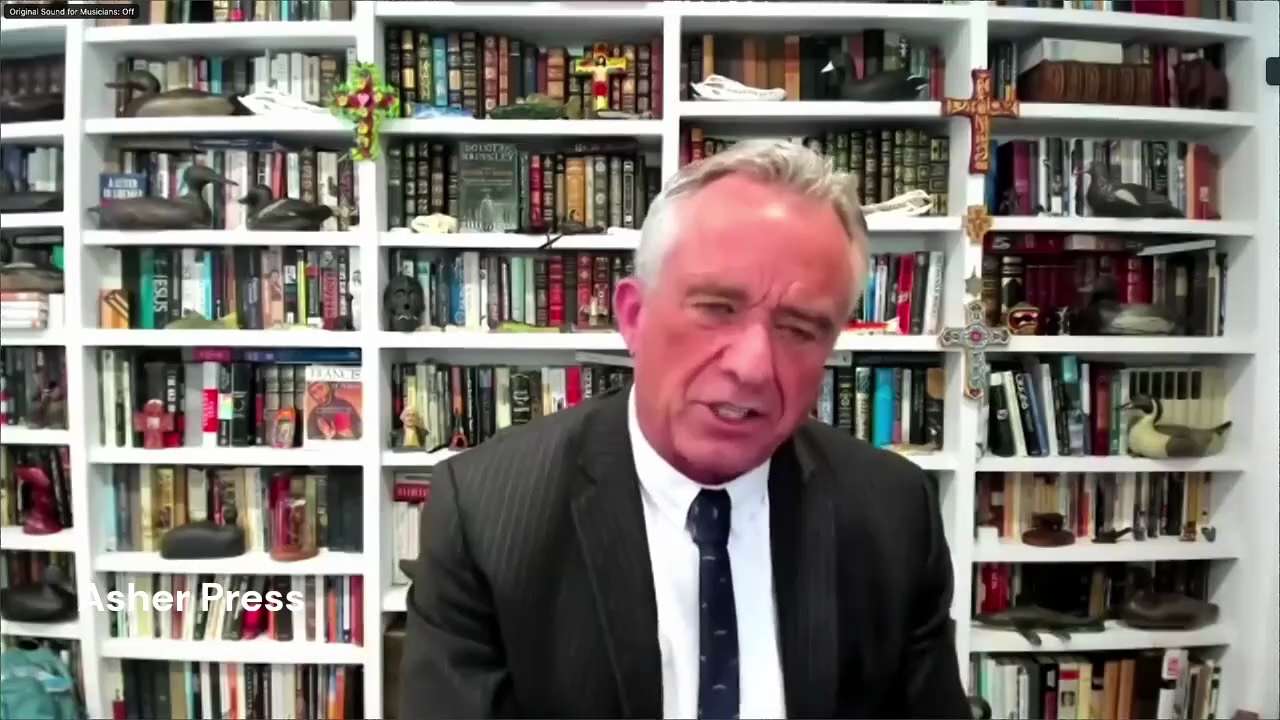 😡😡😡
HHS Secretary RFK JR says US Government created COVID-19. He's right!
