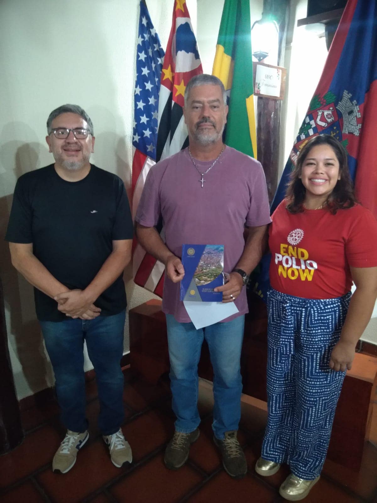 Texto do Rotary Club de Lins - Norte:

Na nossa 29ª Reunião Ordinária, celebramos momentos especiais...