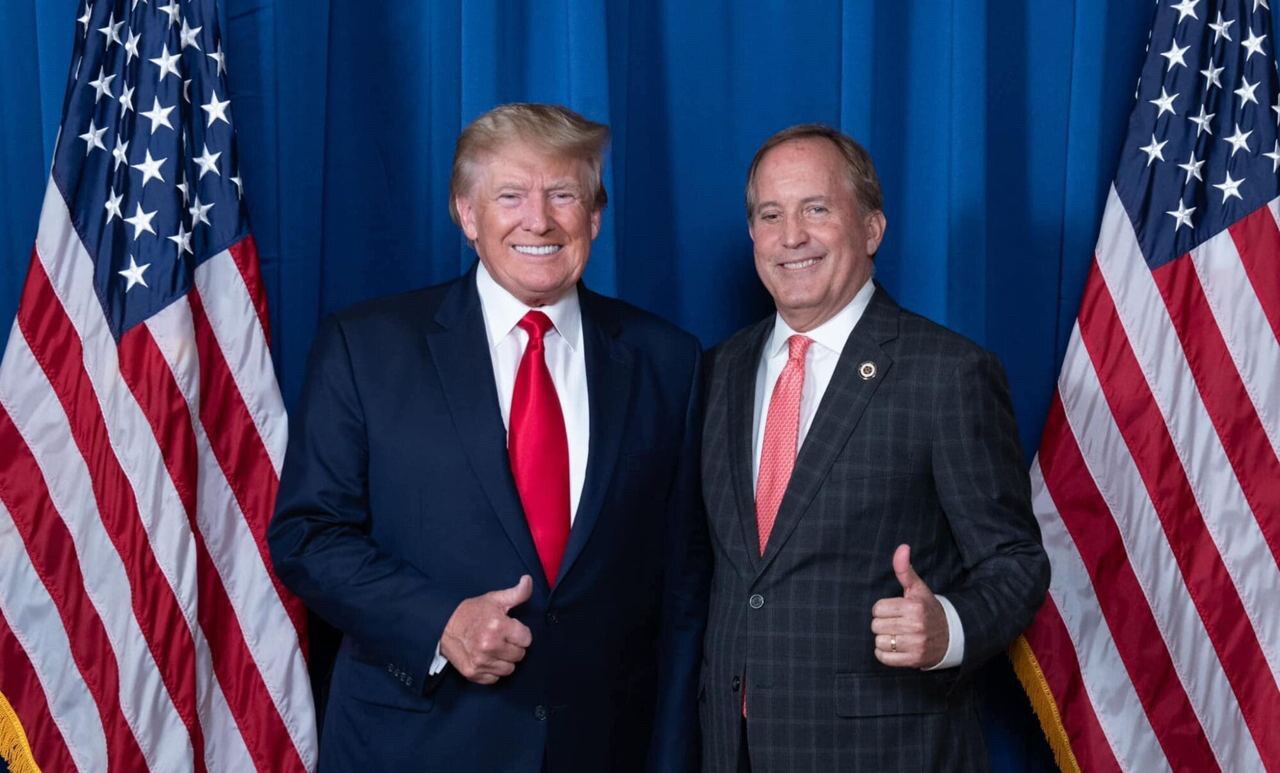 🚨BREAKING: It's official. 

Texas Attorney General Ken Paxton has announced that he will primary in...