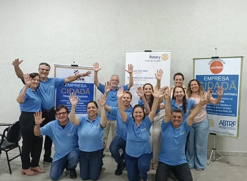 Ontem dia 26 de abril na sede da Aciur - Associação Comercial e Empresarial de Urupês, o Rotary Club...