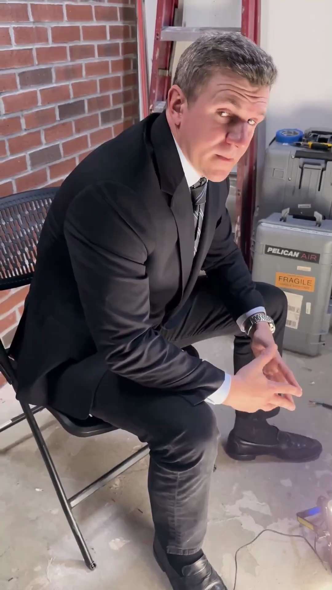 🚨 “I’m not suicidal, Pray for me”

Famous Independent Journalist & Media Exec James O’Keefe with a ...