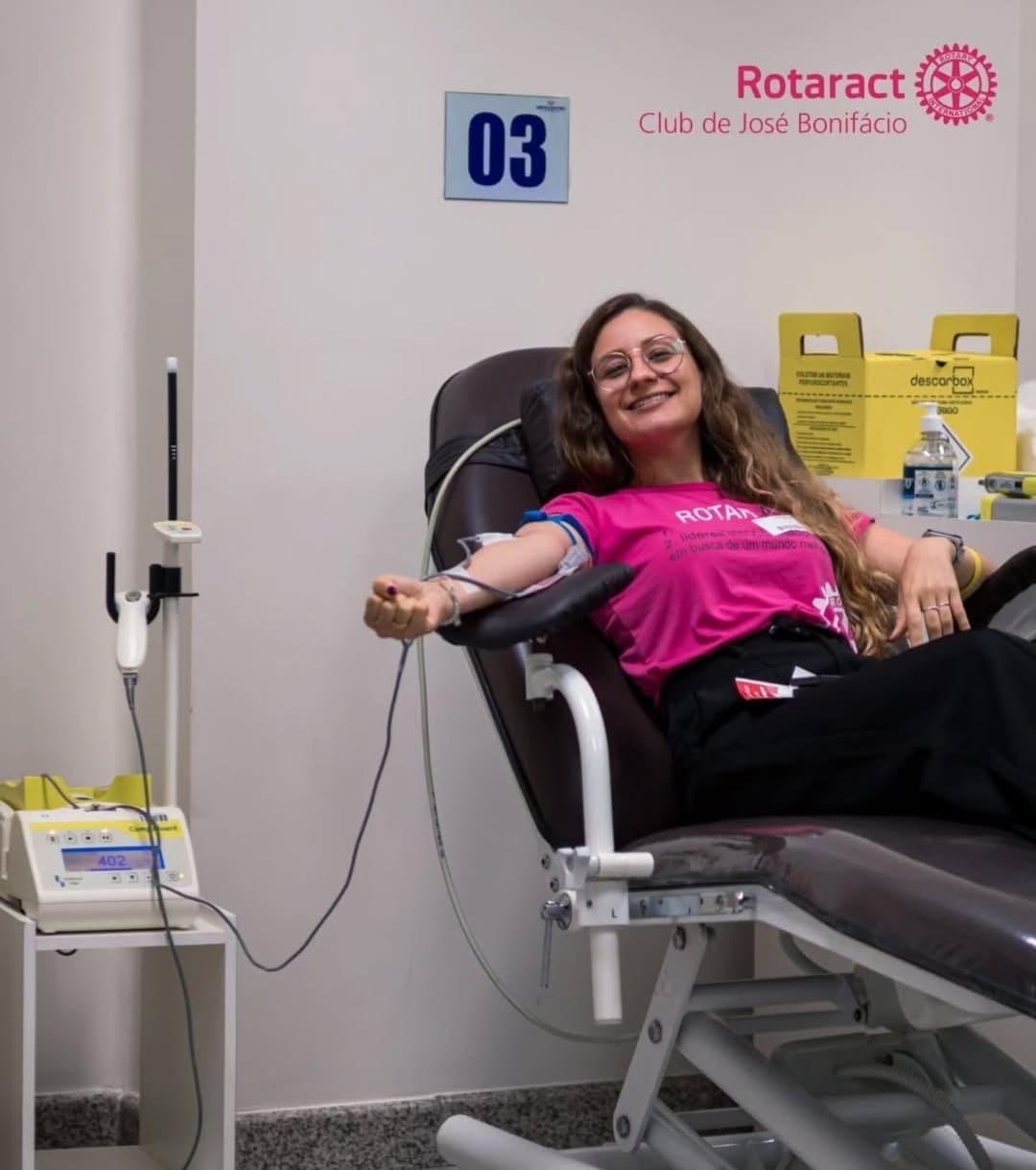 Texto do Rotaract Club de José Bonifácio:

Com corações generosos e braços estendidos, nesse último ...