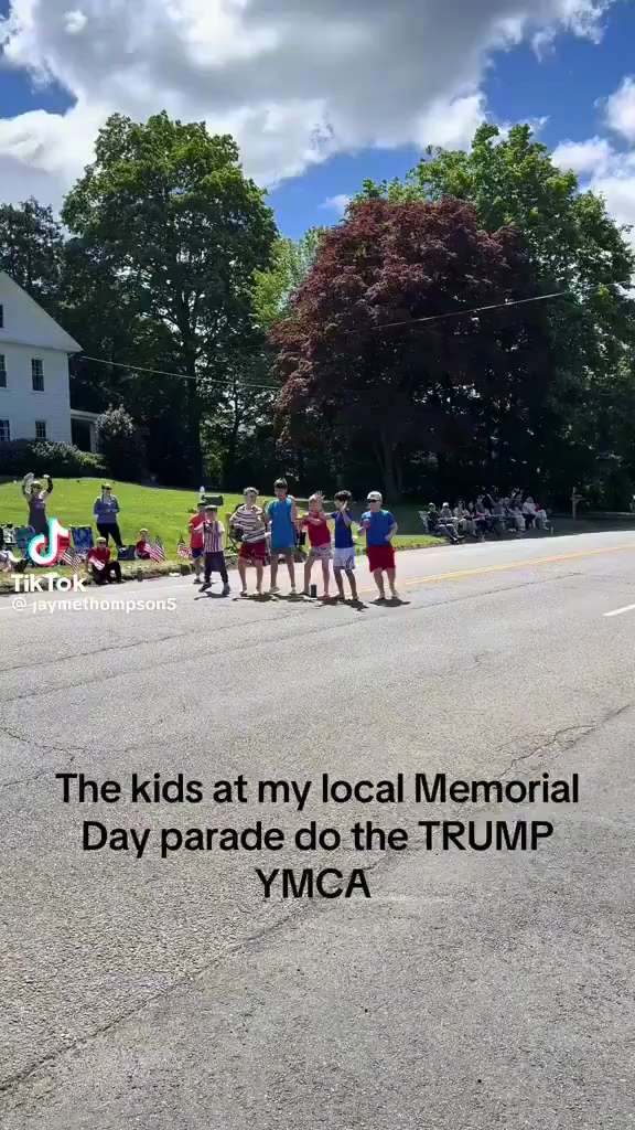 Meanwhile, in the United States of America on Memorial Day 2025. 🇺🇸 