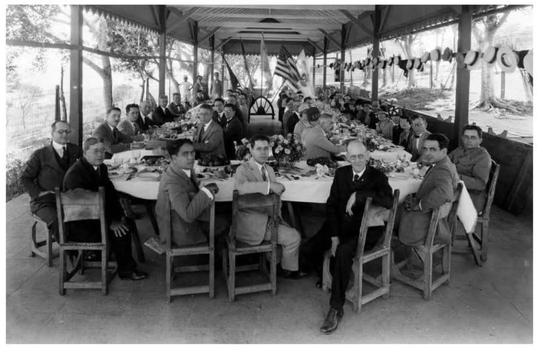 Um pouco de História: 1917 - Criação de um fundo de dotação

O então Pres. do Rotary International, ...