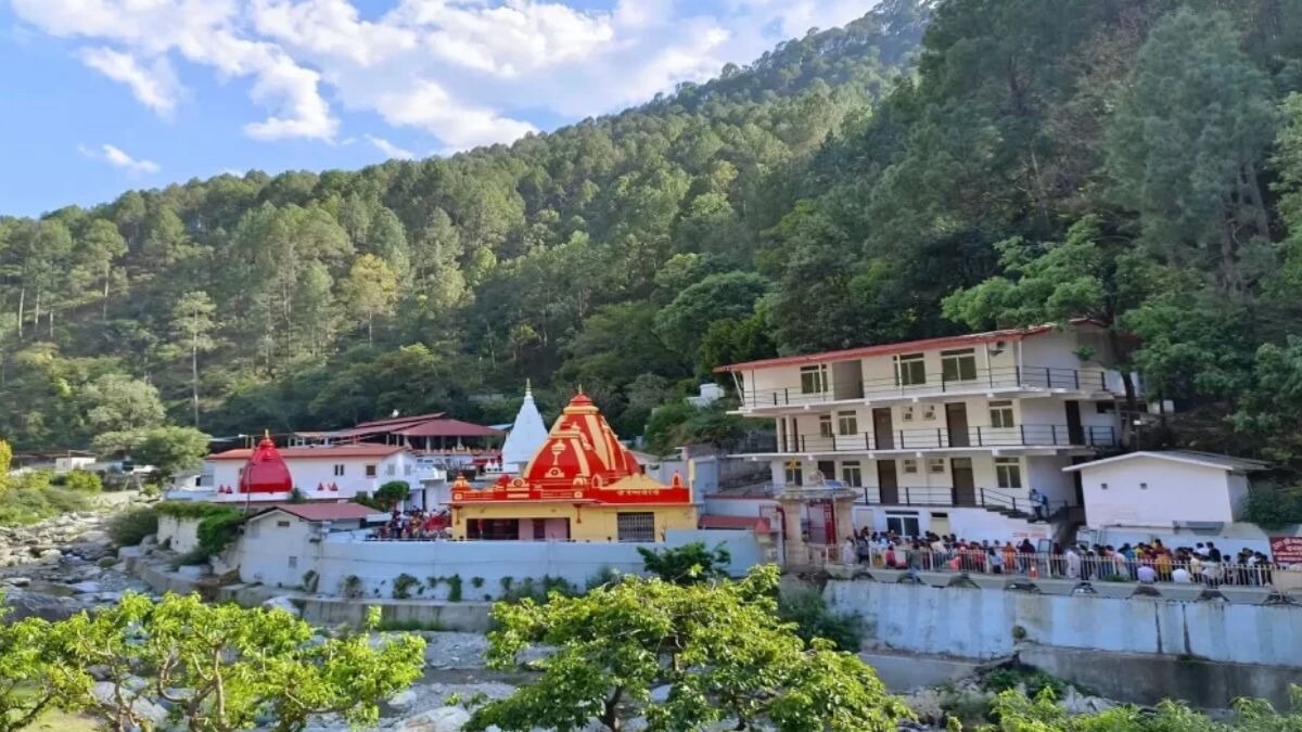 Places to Visit Near Kainchi Dham
 
Kainchi Dham, in the Kumaon Hills of Uttarakhand, has many beaut...