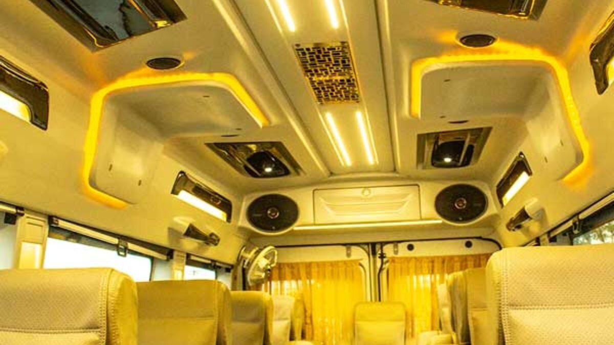 Planning a Royal Trip in Delhi with Friends or Family?

Traveling in groups should be easy and comfo...