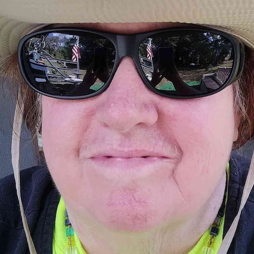 Listening to the VP talking about how JB has been working so hard for America????? What a damn LIE. ...