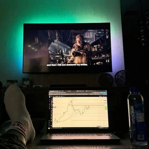 🚀 Crypto Trader | 📊 Market Analyst | 💰 Signal Provider | Spot & Futures Trading | 24/7 Updates | DM for Signals 📩 | ...