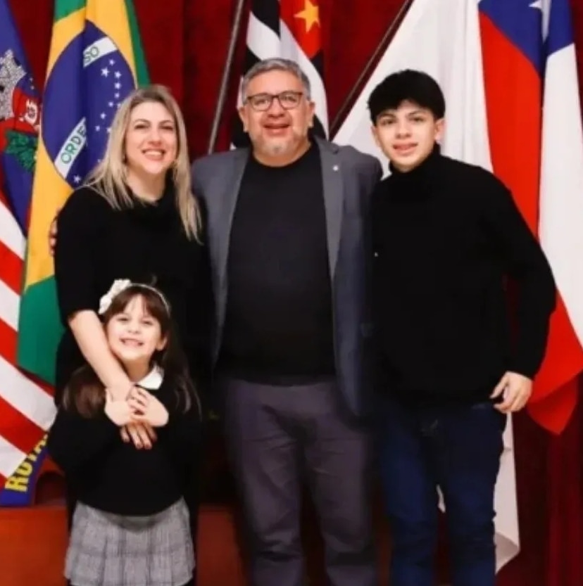 Novo Ano Rotário, Novos Desafios e Oportunidades! 

Hoje iniciamos o Ano Rotário 2025-26 com alegria...