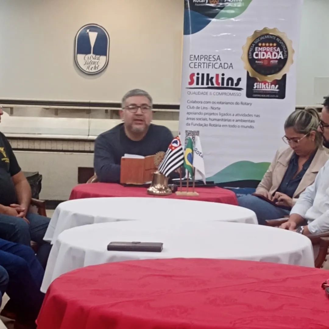 Primeira Reunião da Gestão 2025-2026

Nesta segunda-feira, 07 de julho, aconteceu a primeira reunião...