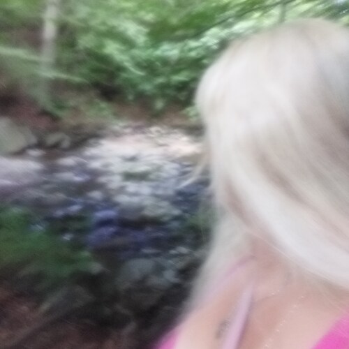 Spiritual. Truth. Positive Energy. 

🎶💓🎶

Take many photos & record videos with my old phone.📱

Nature.  Wildlife.  ...