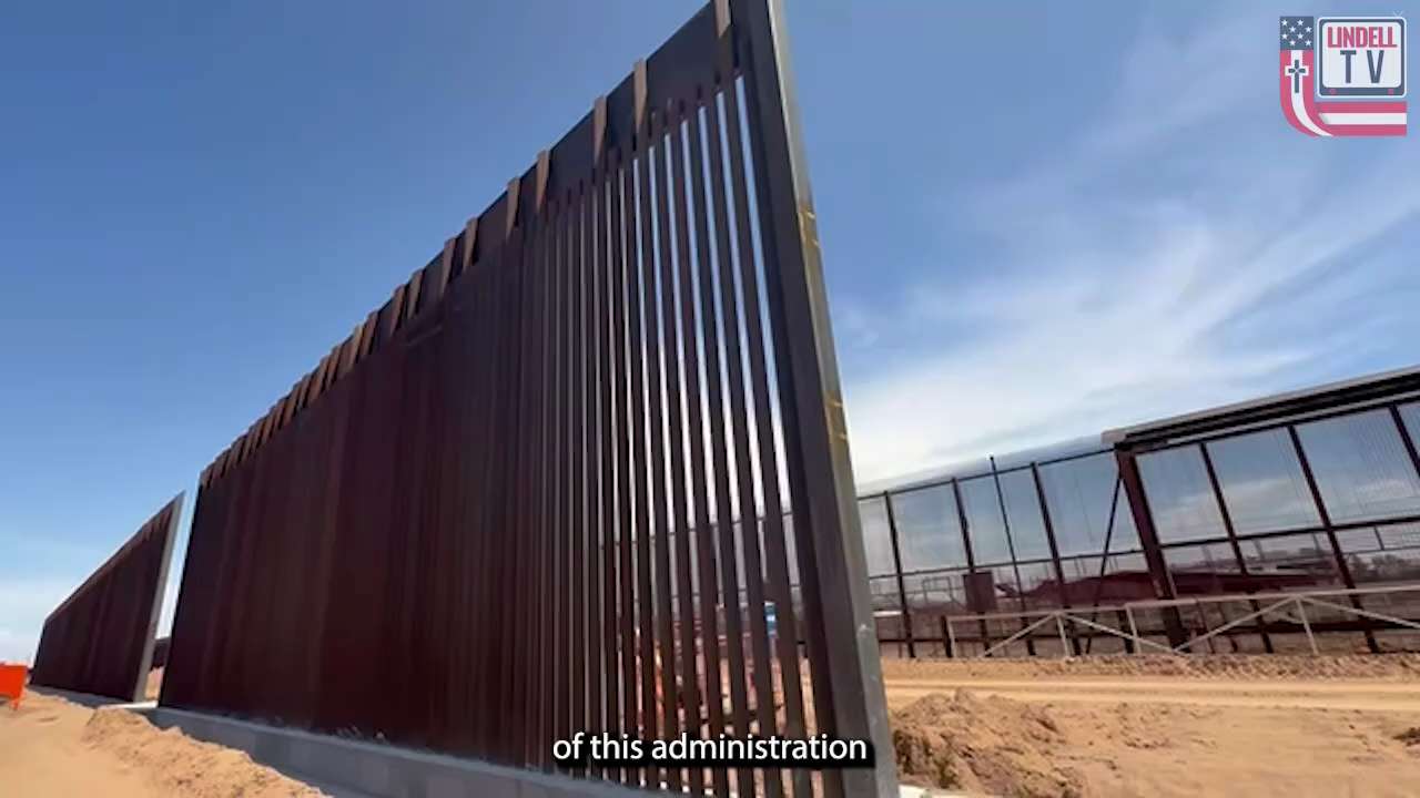 🚨 BORDER UPDATE: Construction of President Trump’s massive new border wall is officially underway.
...