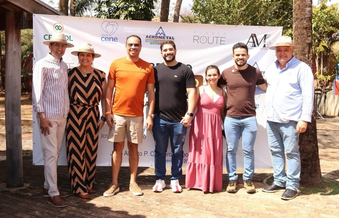 Texto de Cléo Lopes do Rotary Club de São José do Rio Preto 

Churrasco Fogo de Chão – Fazenda Santí...