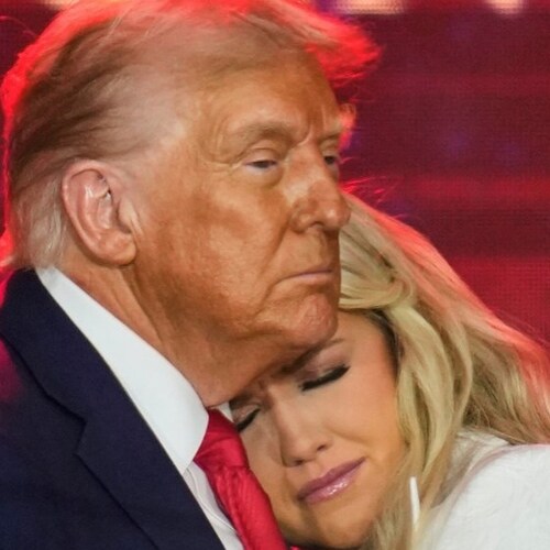 ULTRA MAGATx  WWG1WGA WARROOM  ACTIONACTIONACTION  RIDINGHARD SMOKE  em OUT BLEEDemOut KEEPGRINDING COMINGINHOT  Suckont...