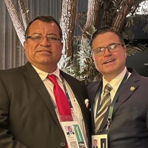 Figura Pública, Conservador  Capitalista vida patria y familia, libre, Republicano 🇲🇽🐘🇺🇸🍀🌎