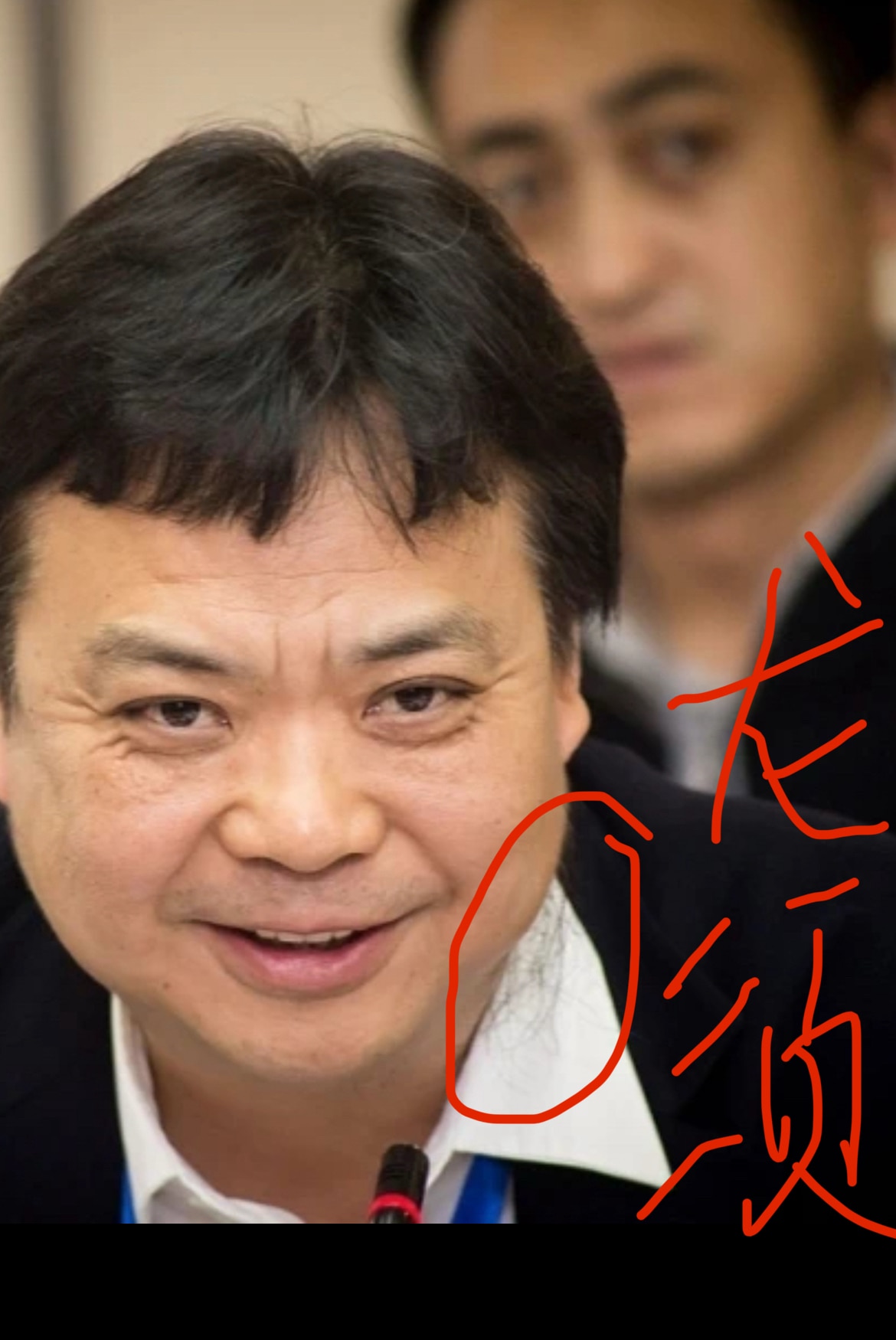 2025年12月3日:财新报道

2025年10月8日， 号称重庆李嘉诚的张松桥 在香港的豪宅发生凶案， 31 岁的菲佣被上吊 ， 

2022.08.24文贵先生：张松桥控制的财富就算两个李嘉诚也比...