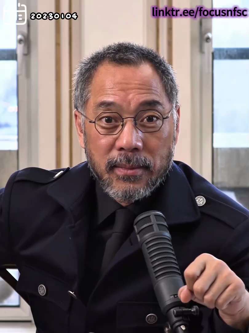 20230104文贵先生直播： #Gclub：
1. #政治 上新中国联邦（法治基金，法治社会）； 
#商业 名片——GETTR、喜联储亲爹亲妈！
2. #Gclub投资 与全球沼泽地（95%利益共享...