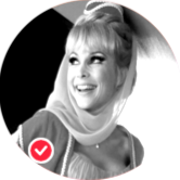 Jeannie Uppington-Smythe
"I am probably the most subtle genie in the whole world."

🌍🧿💙

ينعاد عالجميع بهداة الب...