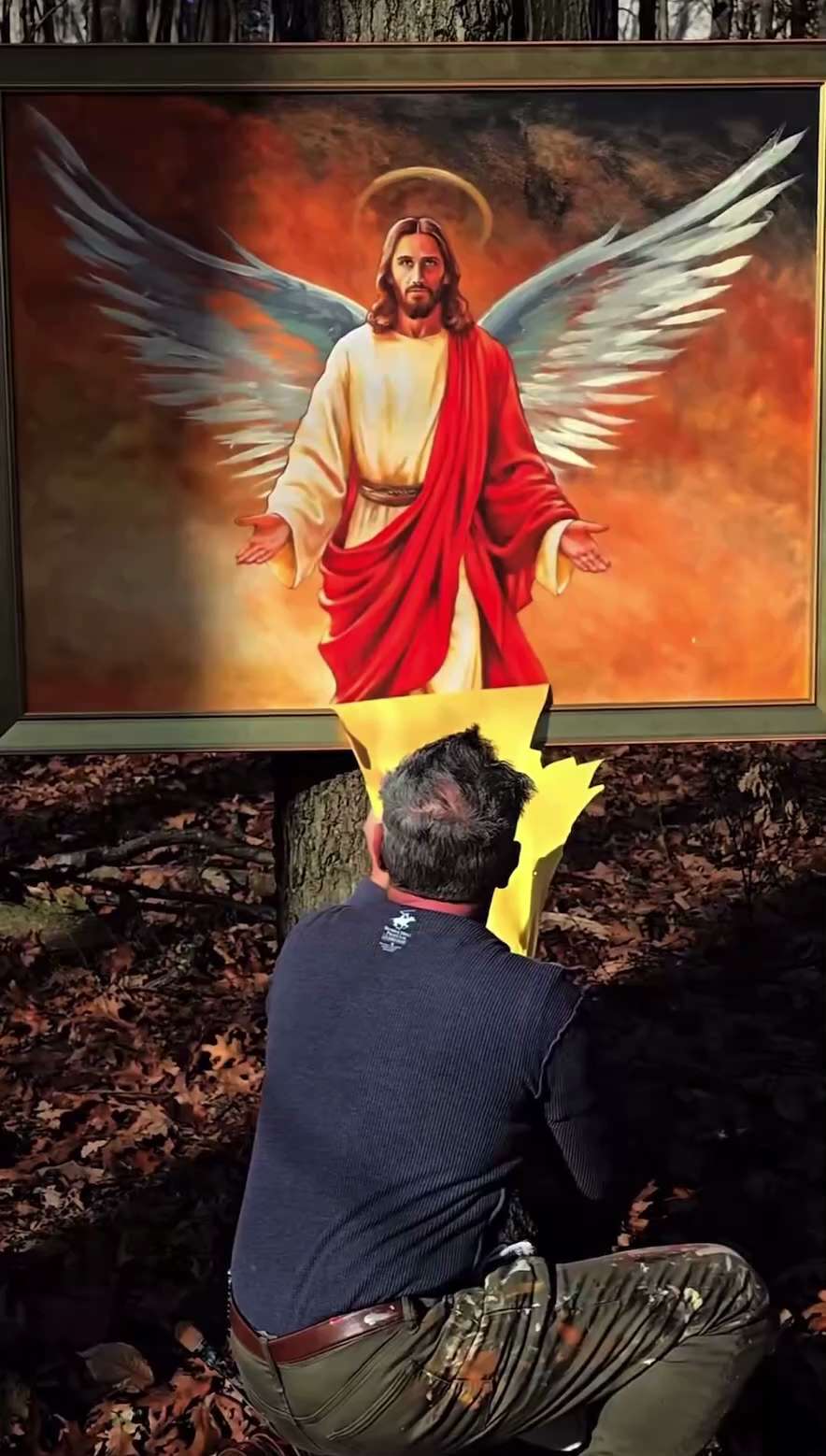 A special tribute by Scott LoBaido 

Just amazing…turn it up. 

Merry Christmas!
