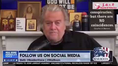 班农先生：

几年前美国在中共国的25还是50名特工， 全是中国籍，在很短时间内被一网打尽，结局非常惨烈！

🔴因为有 内鬼 出卖了他们。
🔴他们为美国捐躯，在中情局总部的荣誉之墙上用星星标记，不...