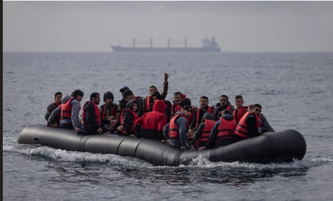 😡😡😡
🇬🇧 Treasonous Globalist Tyrant Starmer wants to send troops to Ukraine to fight the Russian...