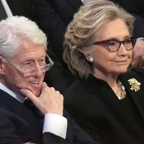 Just send #TheClintons to the GallowsPol3.com says S3thRich.com & SlumDogPresident.com