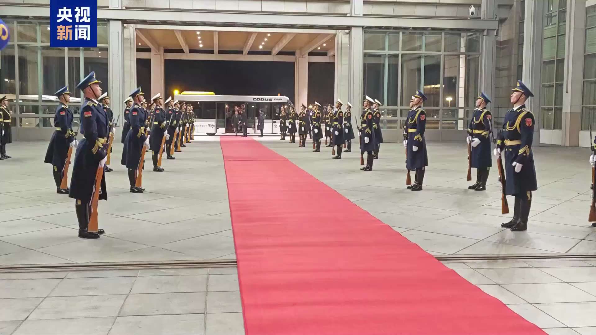 Finnish Prime Minister Petteri Orpo arrived at Beijing Capital International Airport on Sunday，begin...