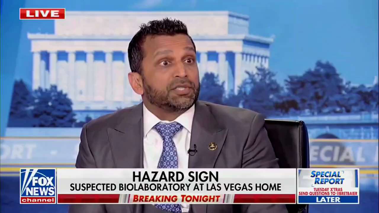 #中共是美国最大威胁 #中共3F美国计划
2月4日福克斯新闻，采访FBI局长卡什·帕特尔：“中国共产党（CCP）是否还在我们国家经营其他的生物实验室？” 
🗣️ “确实如此，看看联邦调查局（FBI）...