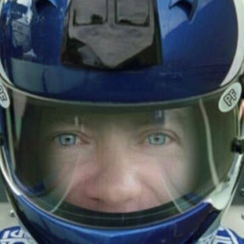 JESUS IS MY SAVIOR AND LORD
I WOULD NEVER LIVE IN ANOTHER COUNTRY 
BRAZILIANS SPEAK PORTUGUESE